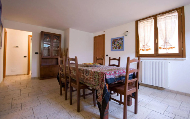 Follonica Apartments