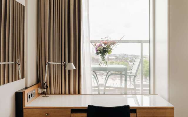 DoubleTree by Hilton Amsterdam Centraal Station