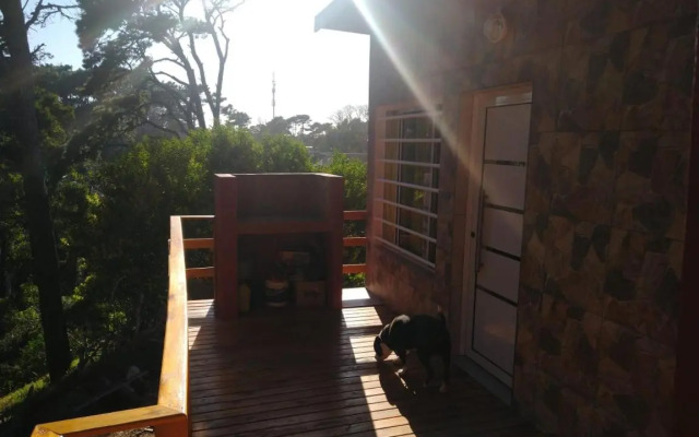 rojo 2 cuadras del mar