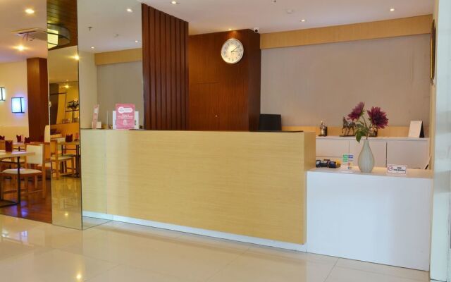 ZEN Rooms Basic Kedung Sari Wonorejo