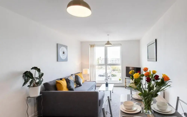 2 Bedroom Apartment Edinburgh Gate Harlow