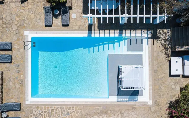 The One Mykonos