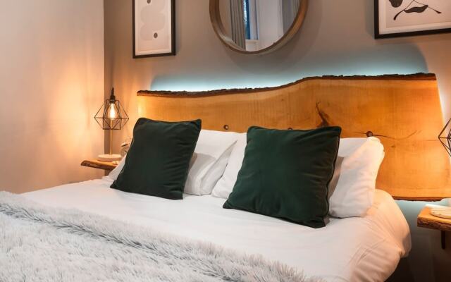 Windermere Central Hotel - Room 5