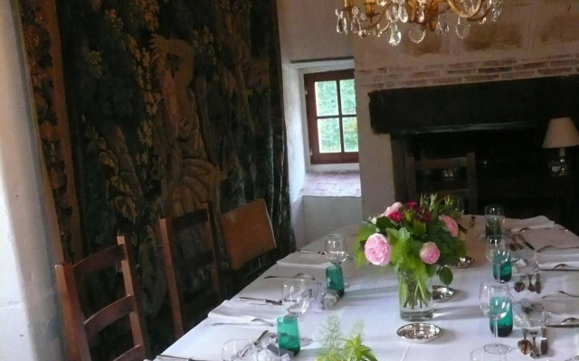 Château-monastère de La Corroirie