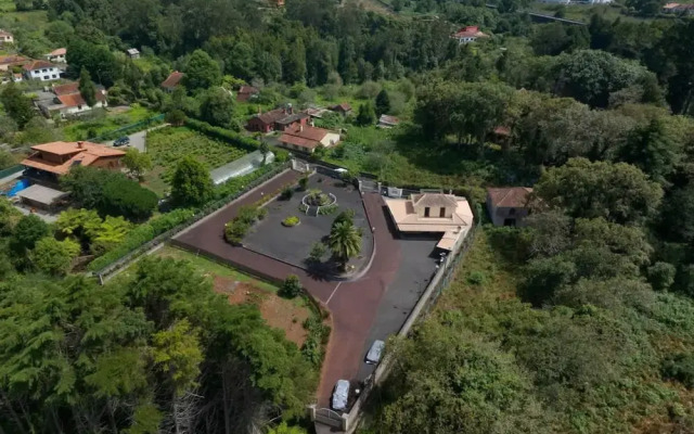 Quinta dos Abutitos in Santo Ant nio da Serra