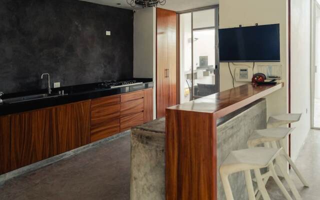 Breathtaking Beach Villa, Feel the Inviting Vibe!