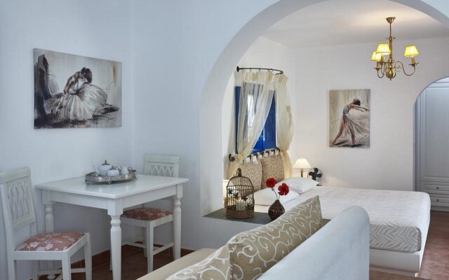 Folegandros Apartments