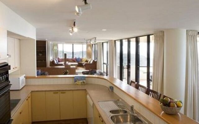 Pacific Towers Holiday Apartments