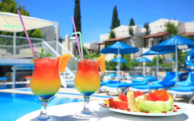 Summer in Garden Suites & Beach Hotel