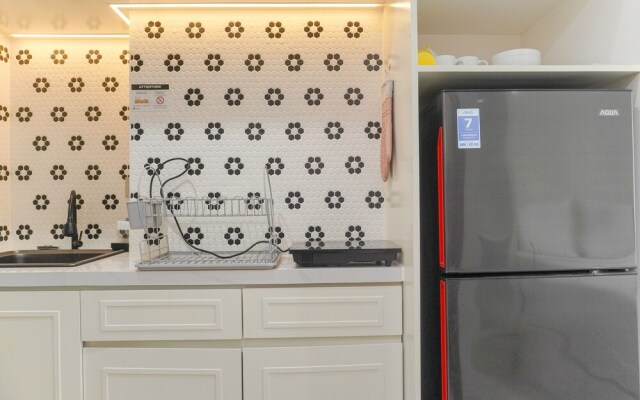 Nice And Simply Look Studio Transpark Cibubur Apartment