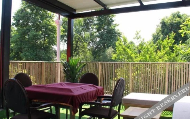 Xiyuan Yaji Holiday Hotel