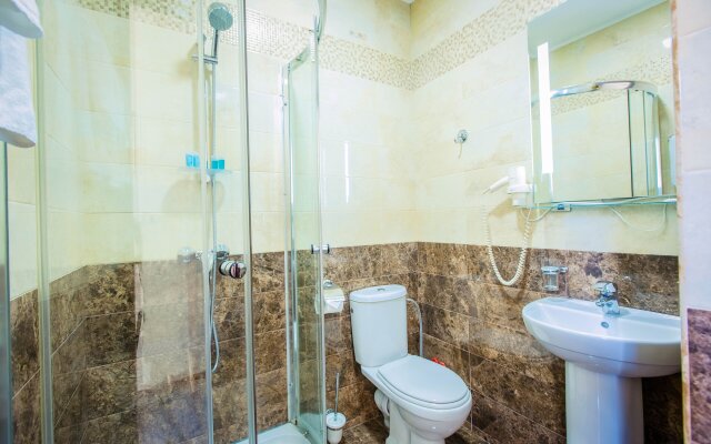 Hotel Sharden