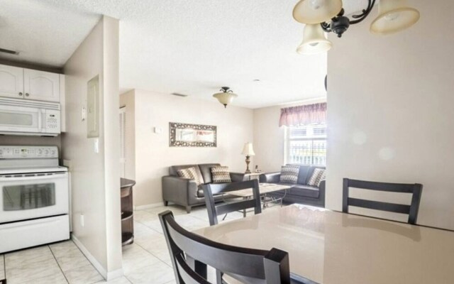 Le Frontenac 101 - Condo 2 People, Sunny Isles