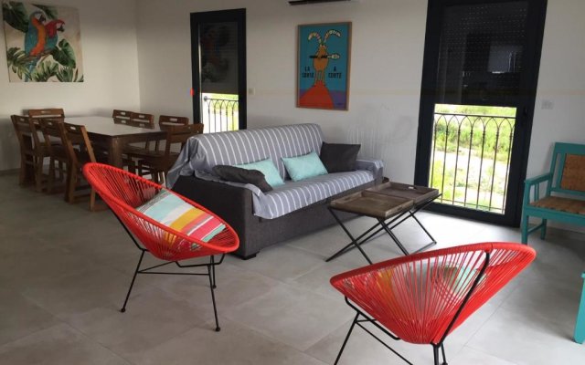 Villa grand confort à 500m de la plage de LOZARI