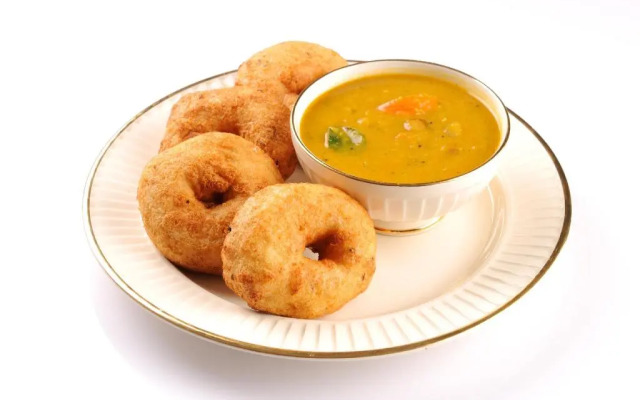 OYO Flagship 4584 India Gate