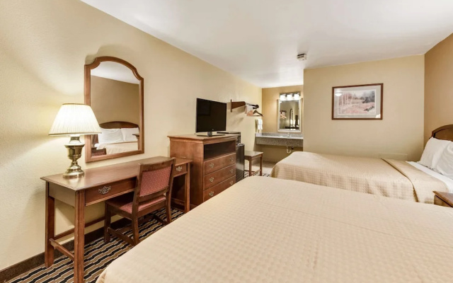 Americas Best Value Inn Columbus West