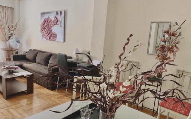 Harokopio Apartment in Athens