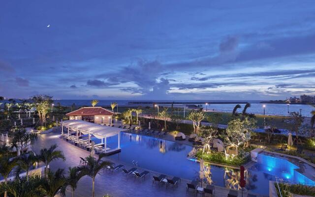 Hilton Okinawa Chatan Resort