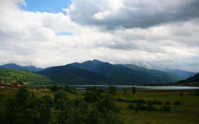 Camp Hotel Lake Views