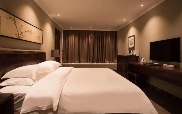 Century Boutique Hotel