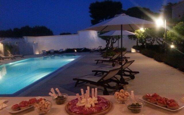 Masseria San Velletri Guest House