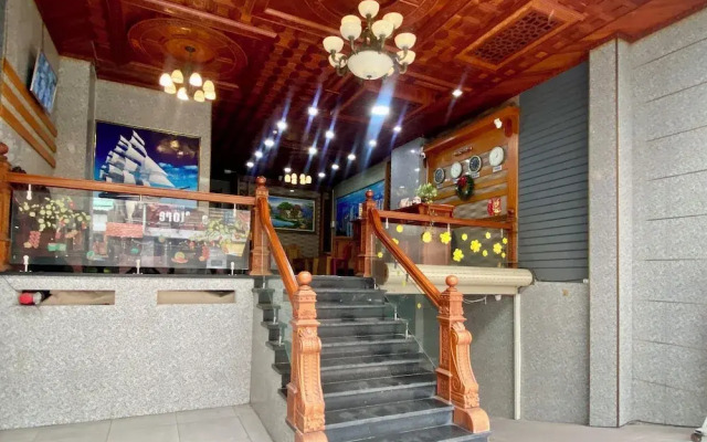 Hoang Quan Hotel  - Go Vap