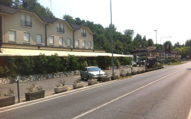 Hotel Edoné