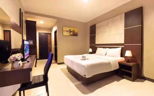 Hotel Sukajadi by Holie