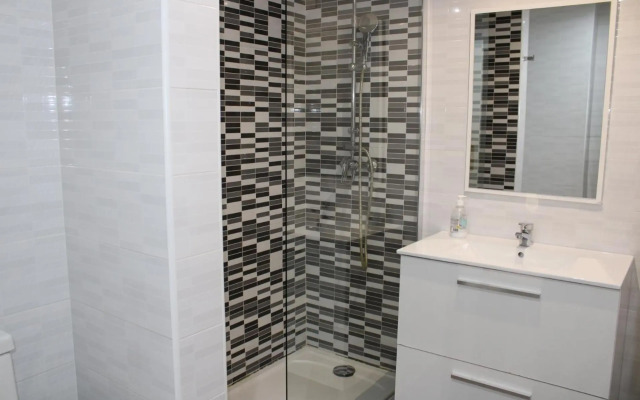 Carrer de María Montessori