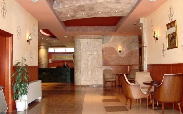 Hotel Zheleznik