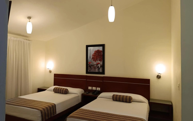Grand City Hotel - Near Market 28