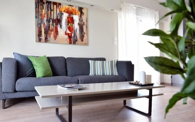 Three Bedrooms Apartment in City Center