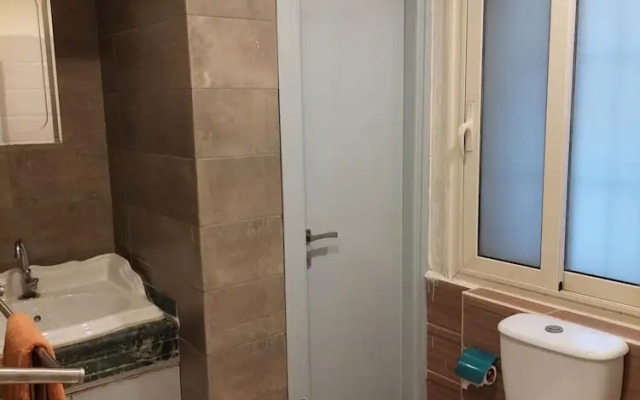 Blue Eyes Hotel