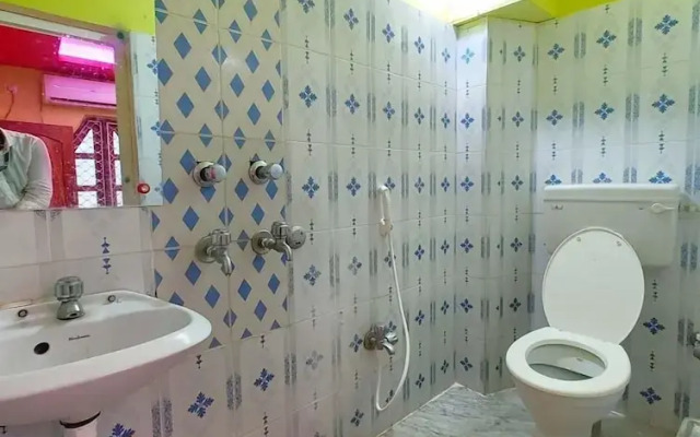 Hotel Ashok Royal