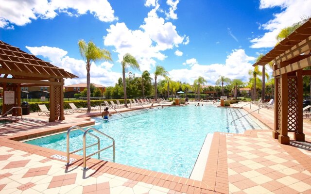 Bella Vida - 4556 Baleno Lane