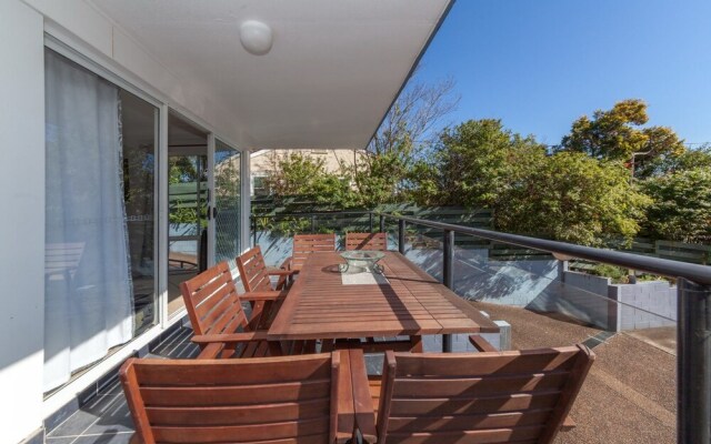 Sunset Towers, Unit 3/25 Donald Street