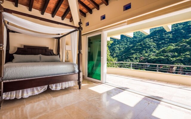 "beach Frontage Armonia Villa With Stunning Views."