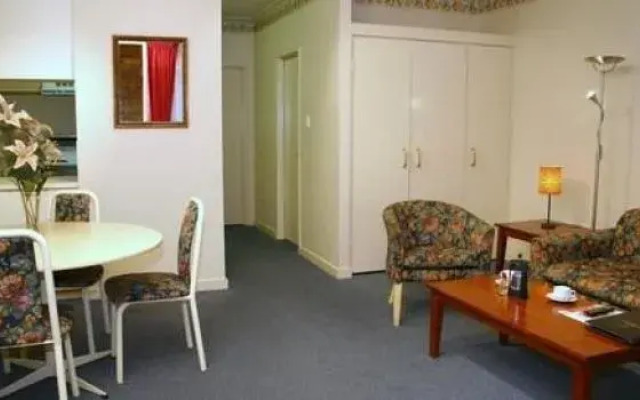 Clocktower Apartment Hotel
