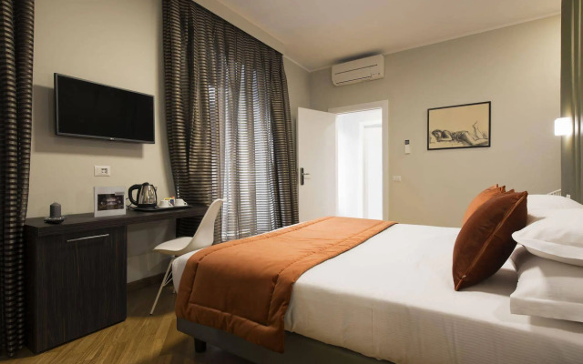Trevi Palace Hotel
