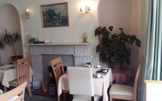 Whin Park Guest House