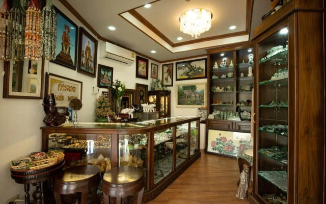 Centara Life Hotel Mae Sot