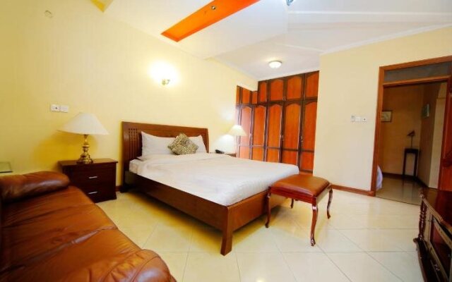 Shangri-la Nyonyi Gardens Kololo