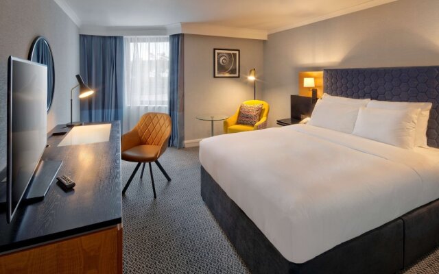 DoubleTree by Hilton Manchester Airport