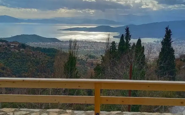 Aurora Inn