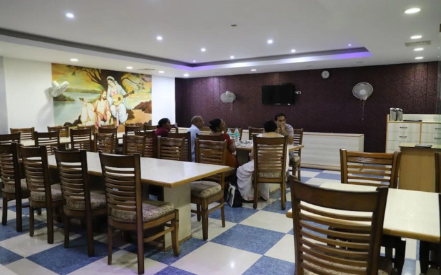 Hotel Raj Mandir