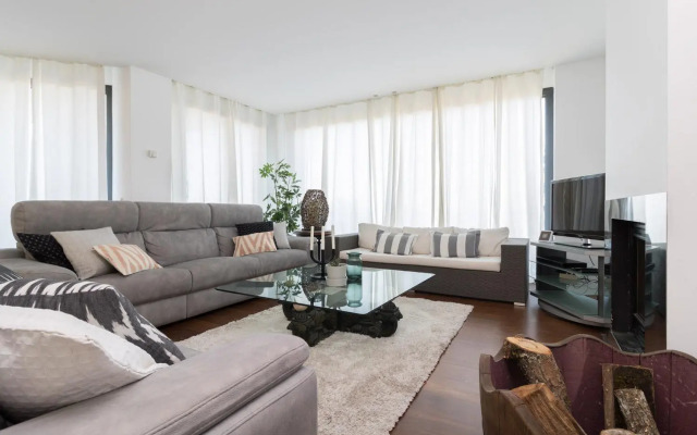 El Soto de Sojuela Luxury Chalet, Golf&Bosque