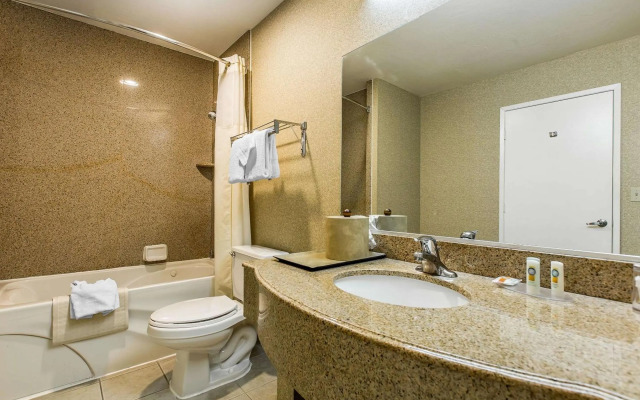 Quality Inn Near China Lake Naval Station