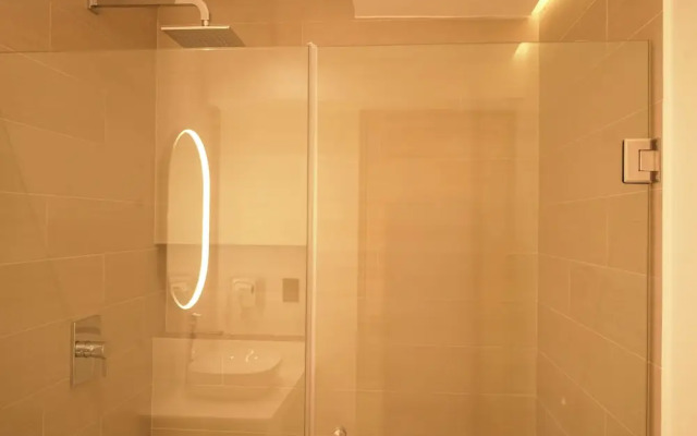 Macondo Quinta Avenida Residences F2