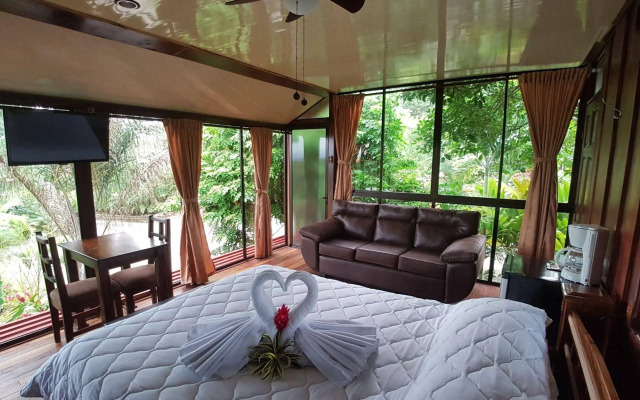 Heliconias Nature Lodge