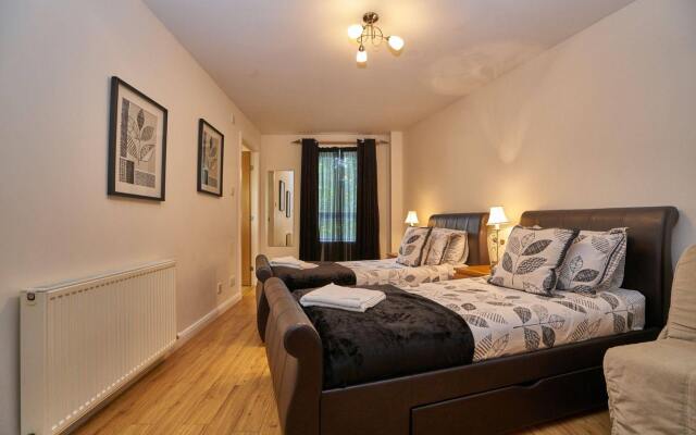 Edinburgh Pearl Apartments Lochrin Place